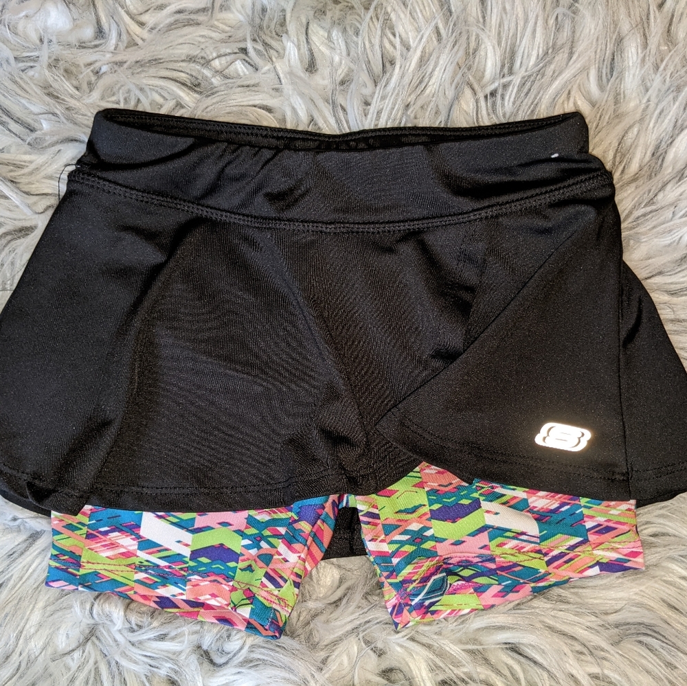 Skechers shorts/skirt 5/6